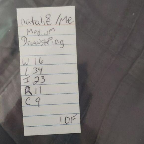 Natalie and Me Gray‎ Medium cotton Capri Cargo Pants - Picture 12 of 12